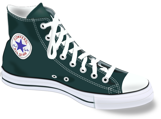 chucks-153310_640